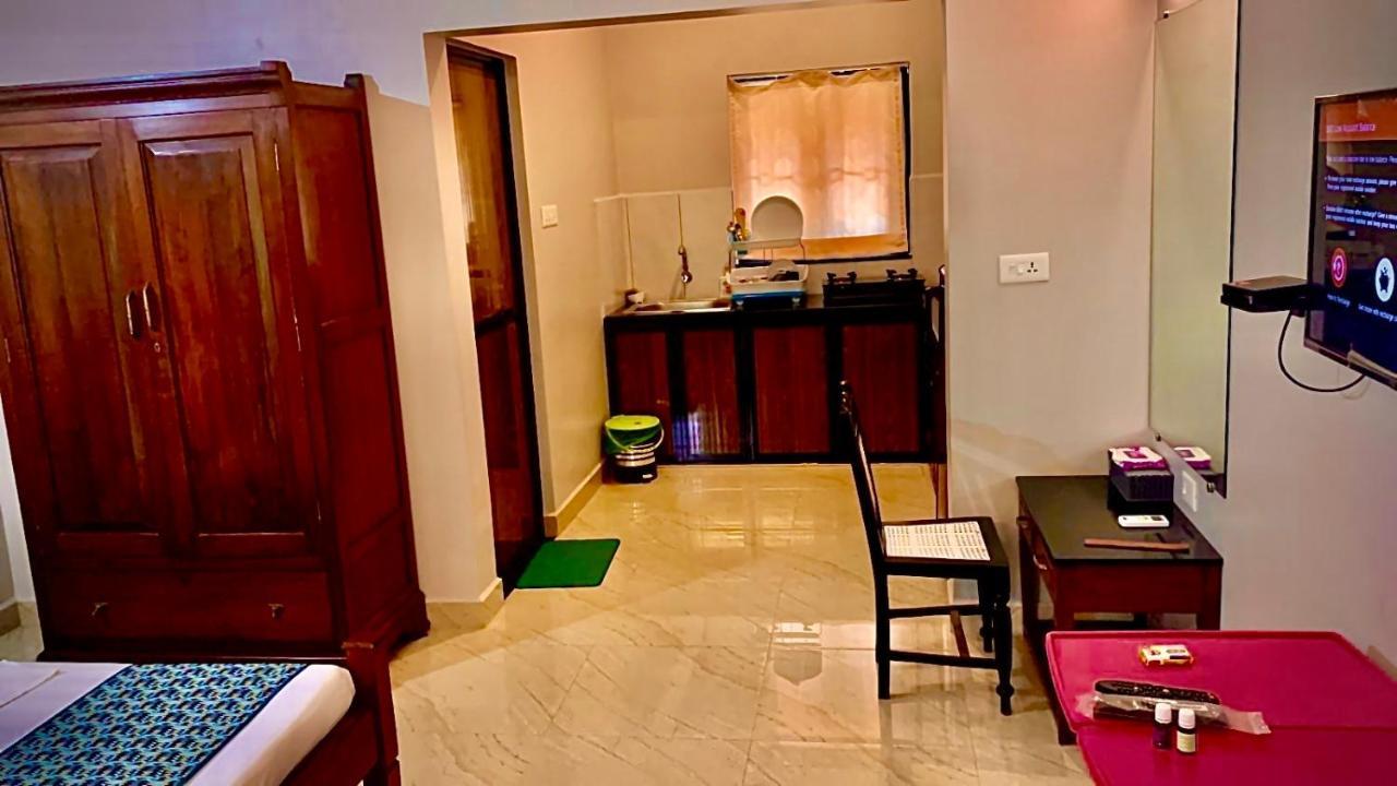 Stan-Inn, North Goa, Vagator, With Strong Wifi,Free Private Parking & Kitchen, Can Cook Where You Stay Eksteriør billede