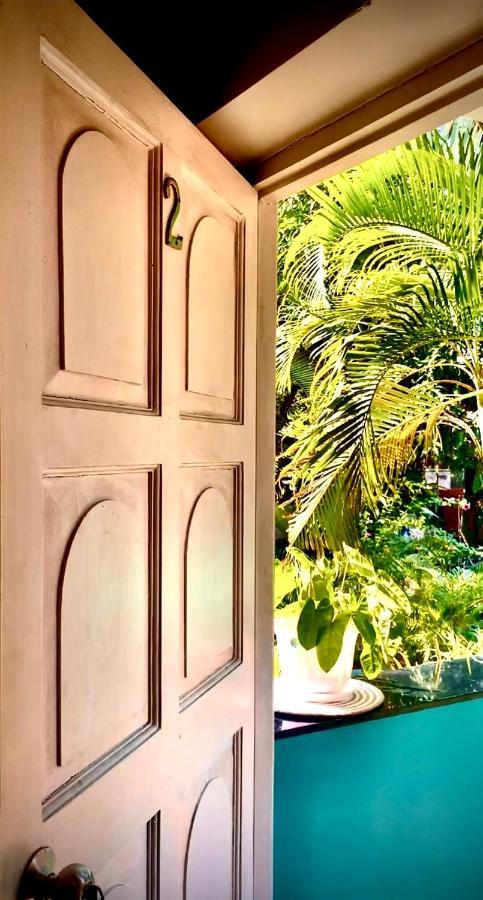 Stan-Inn, North Goa, Vagator, With Strong Wifi,Free Private Parking & Kitchen, Can Cook Where You Stay Eksteriør billede